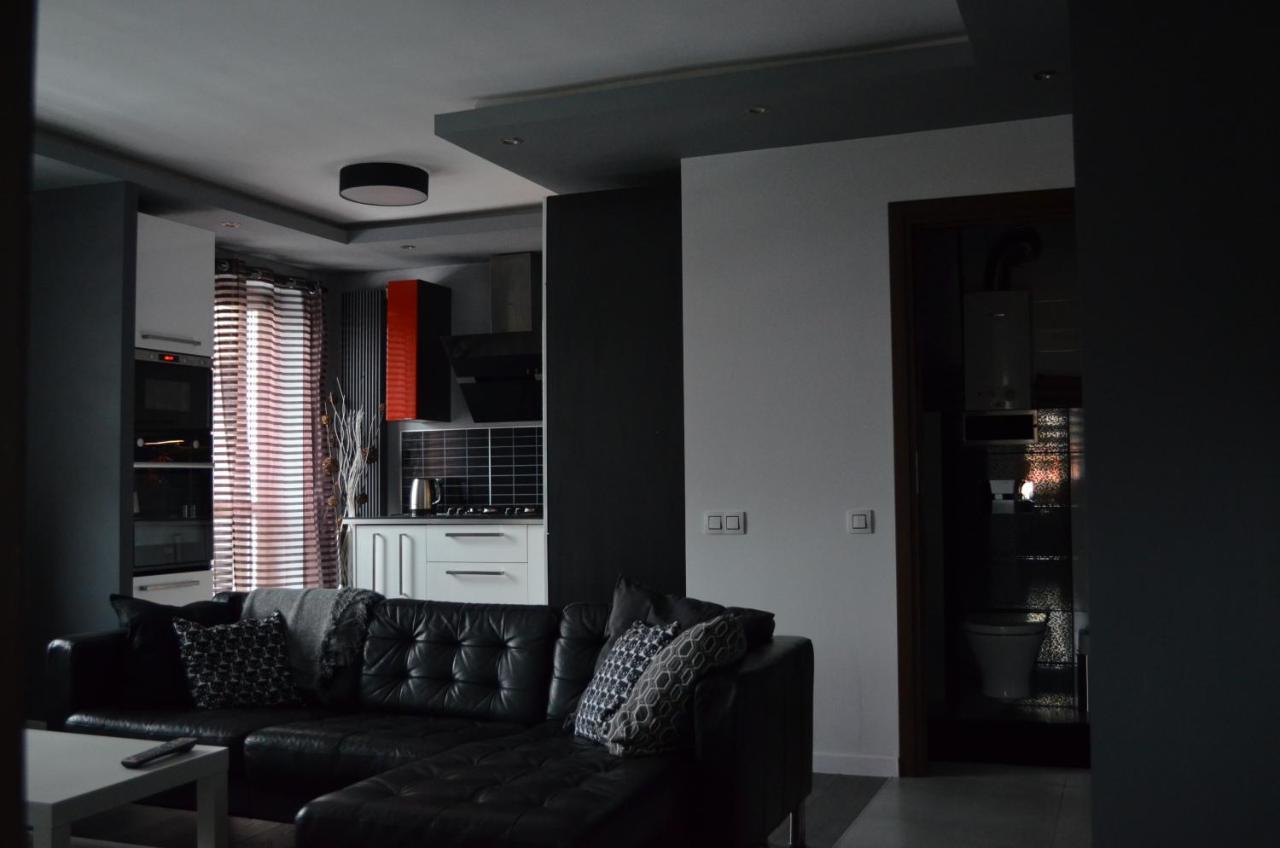 Apartment City Center - Free Parking - Easy Check-In คอร์ซุฟ ภายนอก รูปภาพ